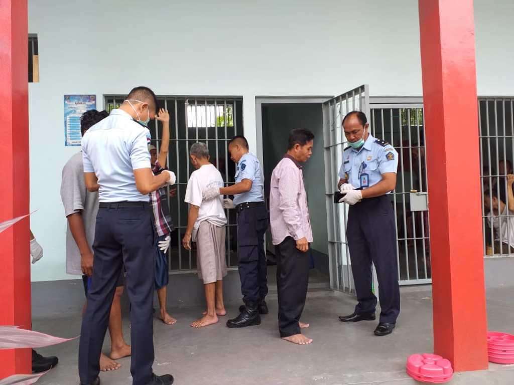 Satgas Kamtib Tahun 2019, Penggeledahan di Rutan Klas IIB Selong 
